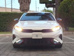 KIA FORTE SEDAN GT LINE TA 2022 – SERIE KNAF55AC9N5133929