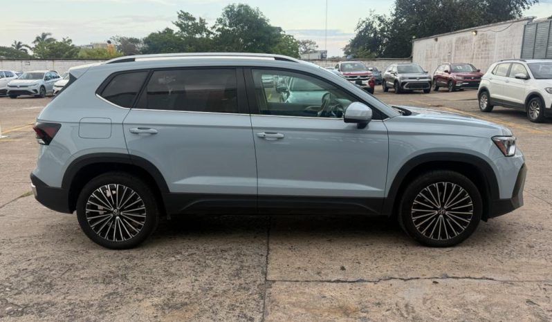 VOLKSWAGEN TAOS COMFORTLINE TIP 2025 – SERIE 3VVHP6B2XSM056528 full